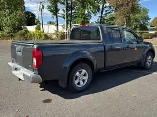 Nissan Frontier 2013 4x4 SV 4dr Crew Cab 6.1 ft. SB Pickup 5A