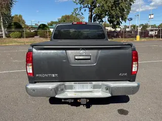 Nissan Frontier 2013 4x4 SV 4dr Crew Cab 6.1 ft. SB Pickup 5A