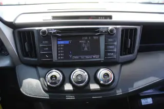 TOYOTA RAV4 2017