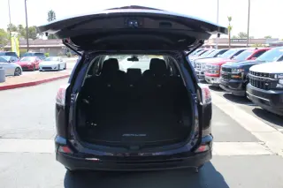 TOYOTA RAV4 2017