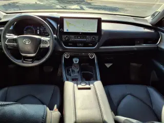 Toyota Grand Highlander 2024 XLE 4 SUV