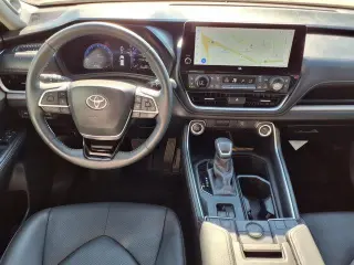 Toyota Grand Highlander 2024 XLE 4 SUV