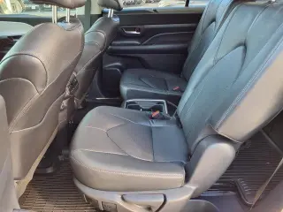 Toyota Grand Highlander 2024 XLE 4 SUV