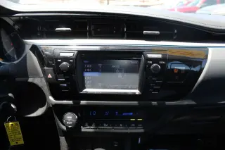 TOYOTA COROLLA 2016