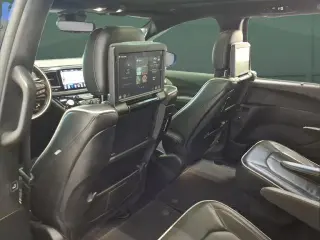 Chrysler Pacifica 2018 Limited 4dr Mini-Van