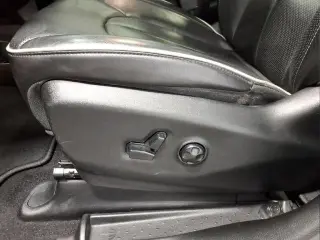 Chrysler Pacifica 2018 Limited 4dr Mini-Van
