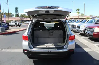 TOYOTA HIGHLANDER 2012