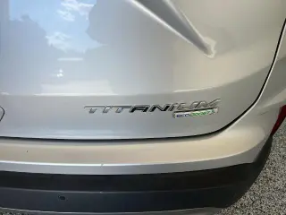 Ford Edge 2019 Titanium 4pu Crossover