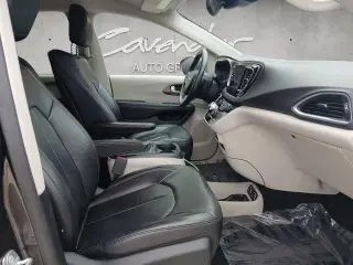 Chrysler Pacifica 2017 Touring-L Plus 4dr Mini-Van