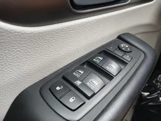Chrysler Pacifica 2017 Touring-L Plus 4dr Mini-Van
