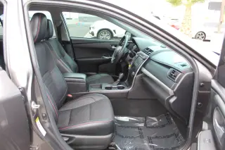 TOYOTA CAMRY 2017