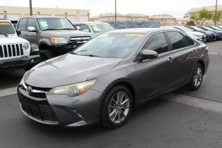 TOYOTA CAMRY 2017