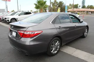 TOYOTA CAMRY 2017