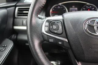 TOYOTA CAMRY 2017