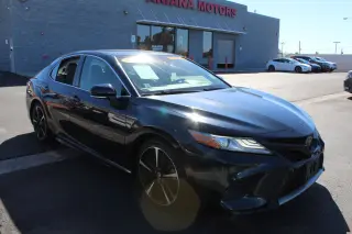 TOYOTA CAMRY 2019