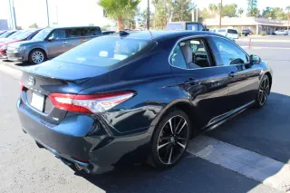 TOYOTA CAMRY 2019