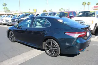 TOYOTA CAMRY 2019