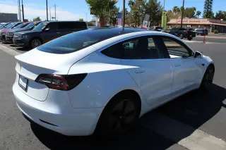 TESLA MODEL 3 2018