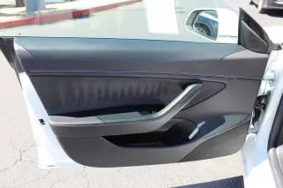 TESLA MODEL 3 2018