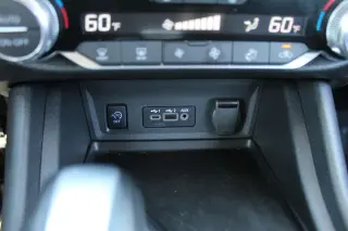 NISSAN SENTRA 2025