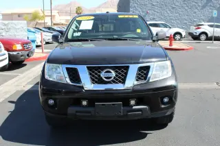 NISSAN FRONTIER CABINA CREW 2018