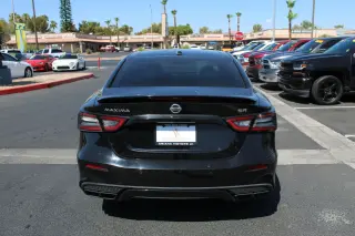 NISSAN MAXIMA 2021