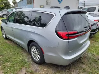 Chrysler Pacifica 2024 Touring L 4dr Mini-Van