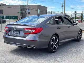 Honda Accord 2018 Sport Sedán 4 puertas (1.5T I4 CVT)