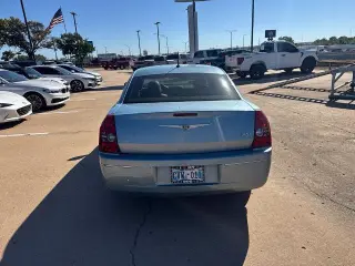 Chrysler 300 2008 Touring Sedán de 4 puertas