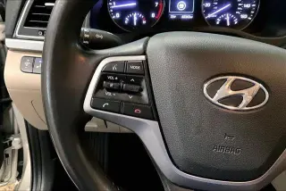 Hyundai ELANTRA 2018 SEL 4dr Sedán (EE.UU.)