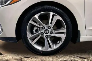 Hyundai ELANTRA 2018 SEL 4dr Sedán (EE.UU.)