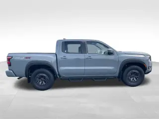 Nissan Frontier 2025 4x4 PRO-4X 4dr Crew Cab 5 ft. SB