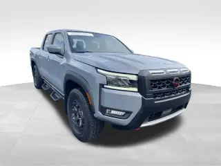 Nissan Frontier 2025 4x4 PRO-4X 4dr Crew Cab 5 ft. SB