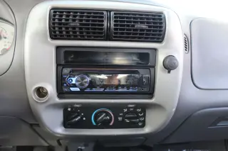 FORD RANGER CABINA REGULAR 2003