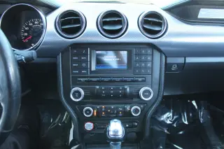 FORD MUSTANG 2017