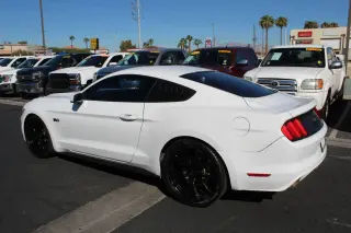 FORD MUSTANG 2017