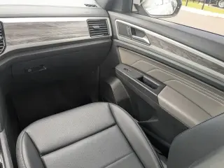 Volkswagen Atlas Cross Sport 2022 SE 4dr SUV con Tecnología