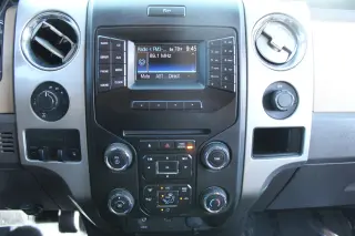 CAMIONETA FORD F150 SUPERCREW 2013