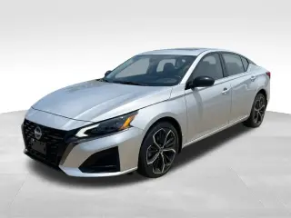 Nissan Altima 2023 AWD 2.5 SR 4dr Sedán