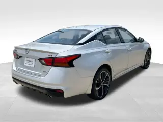 Nissan Altima 2023 AWD 2.5 SR 4dr Sedán