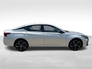Nissan Altima 2023 AWD 2.5 SR 4dr Sedán