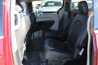 CHRYSLER PACIFICA 2018