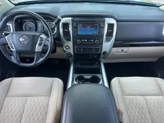 Nissan Titan XD 2018 4x4 S 4dr Crew Cab