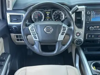 Nissan Titan XD 2018 4x4 S 4dr Crew Cab