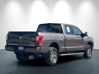 Nissan Titan XD 2018 4x4 S 4dr Crew Cab