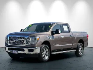 Nissan Titan XD 2018 4x4 S 4dr Crew Cab