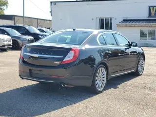 Lincoln MKS 2015 AWD 4dr Sedán