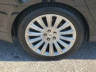 Lincoln MKS 2015 AWD 4dr Sedán