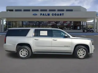 GMC Yukon XL 2017 4x4 SLT 4dr SUV