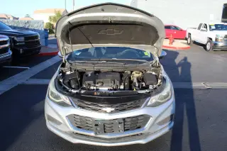 CHEVROLET CRUZE 2018